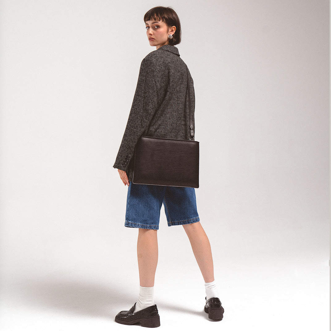 Slim Leather Sleeve for iPad-1